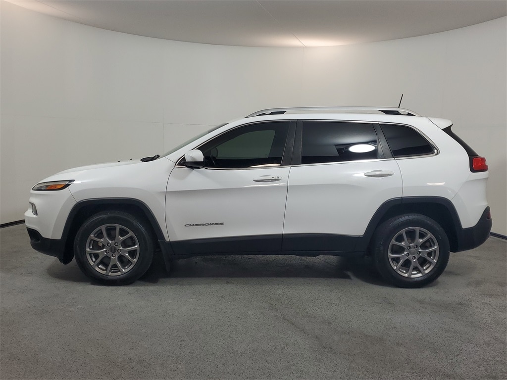Used 2018 Jeep Cherokee Latitude Plus SUV