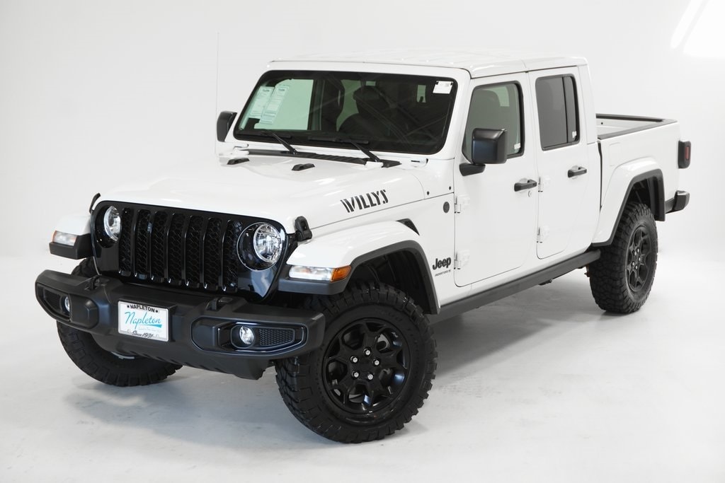 Used 2023 Jeep Gladiator WILLYS with VIN 1C6JJTAM2PL594871 for sale in Arlington Heights, IL