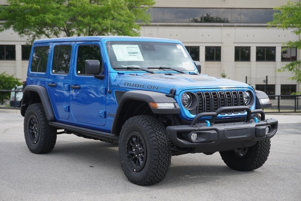 2023 Jeep Wrangler Rubicon 4xe photo 3