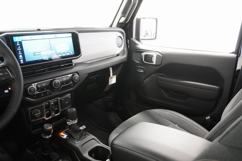 2025 Jeep Wrangler 4-Door Sport S - Photo 16
