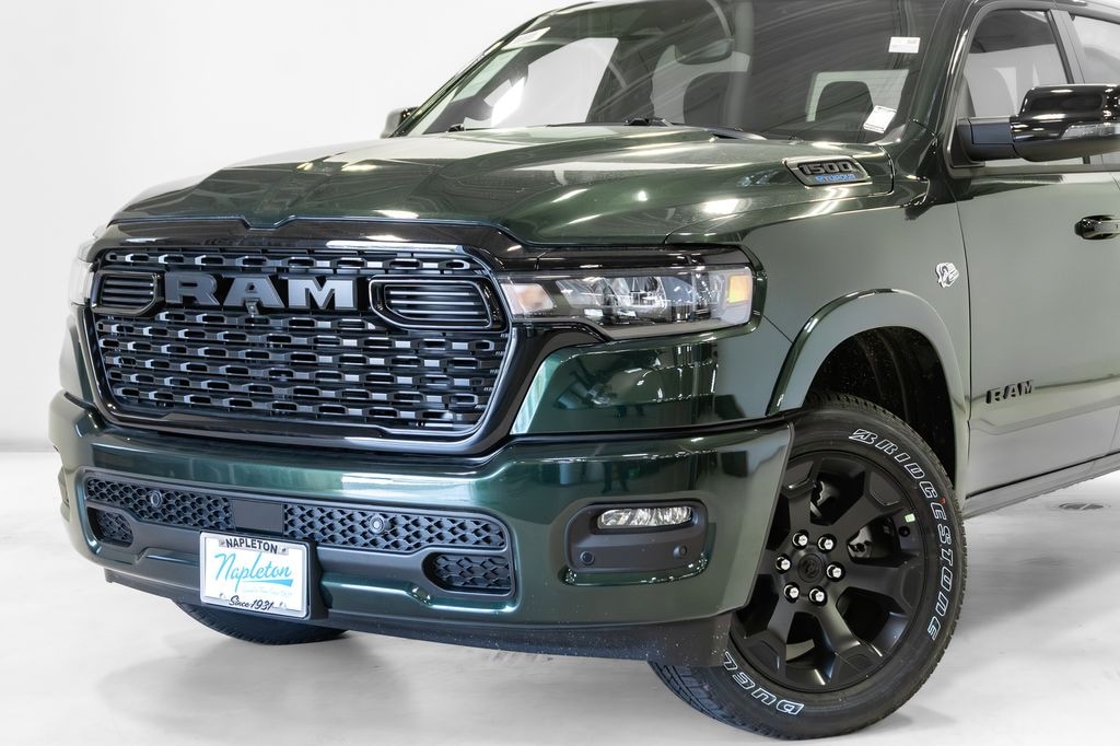 New 2026 Ram 1500 BIG HORN CREW CAB 4X4 5'7 BOX Pickup