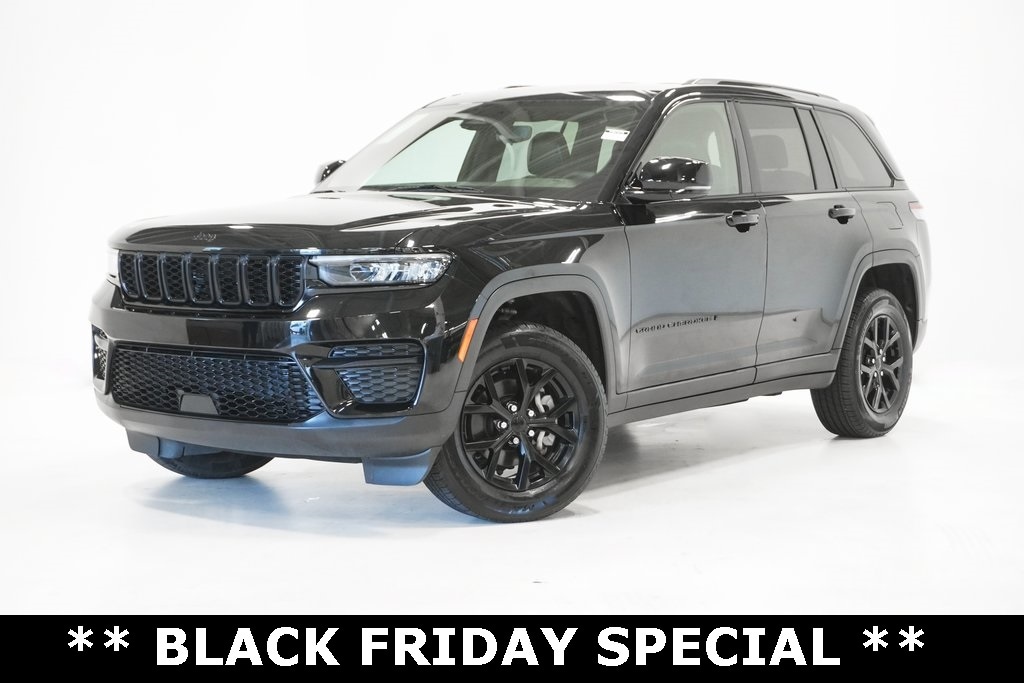 2024 Jeep Grand Cherokee Altitude's photo