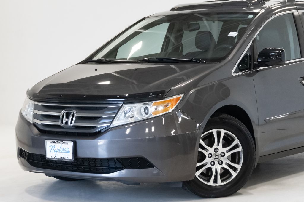 Used 2013 Honda Odyssey EX-L with VIN 5FNRL5H61DB033732 for sale in Arlington Heights, IL