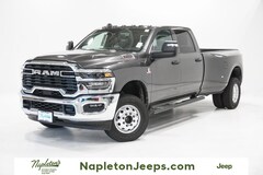 2026 Ram 3500 TRADESMAN CREW CAB 4X4 8' BOX Pickup