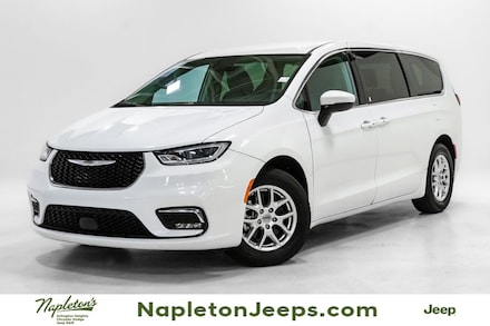 2023 Chrysler Pacifica Touring L Minivan/Van