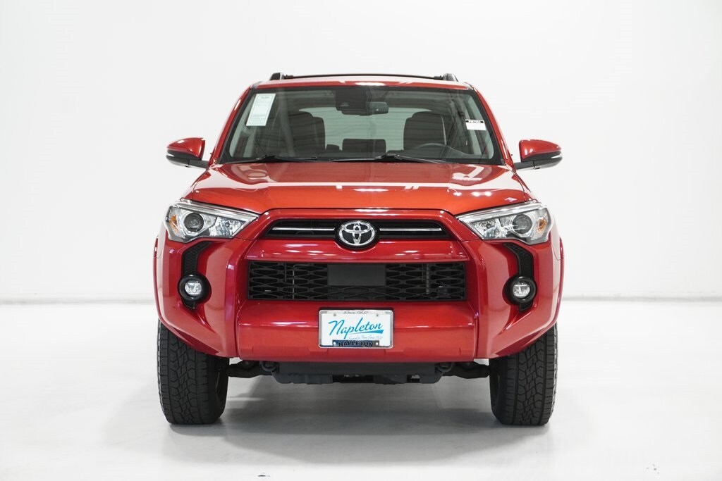 2021 Toyota 4Runner SR5 Premium photo 3