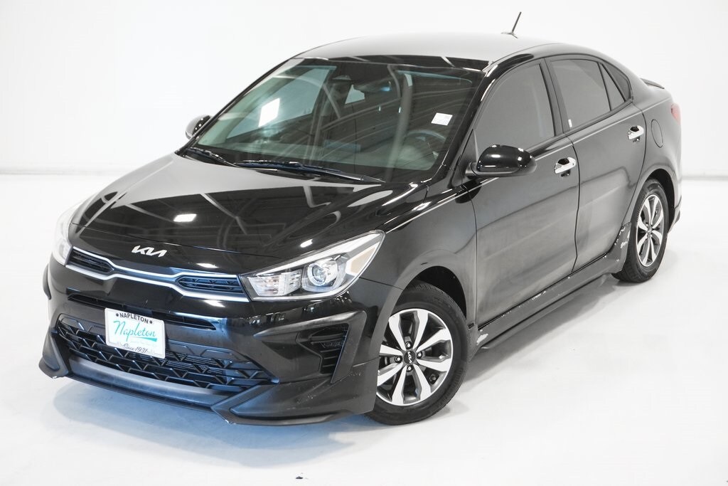 2023 Kia Rio LX S photo 2