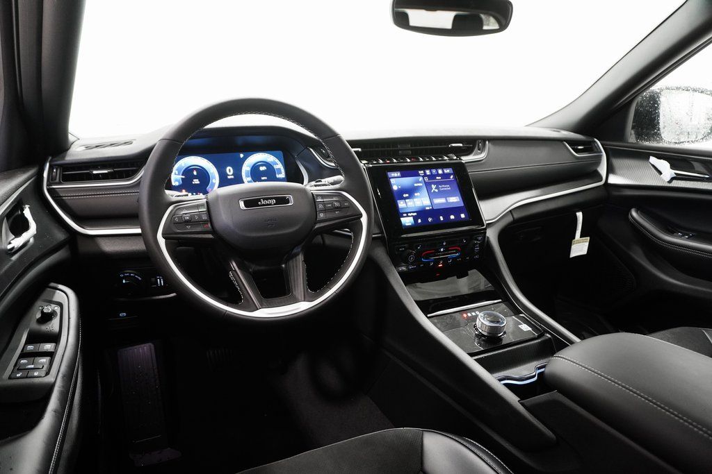 2025 Jeep Grand Cherokee L Altitude - Photo 18