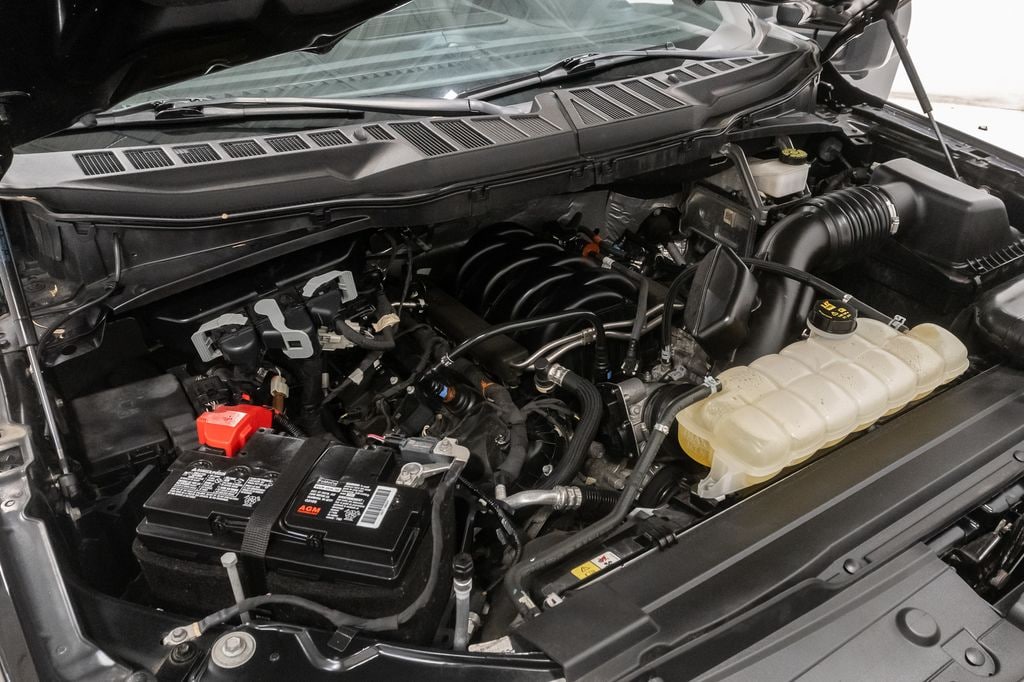 Used 2021 Ford F-150 XLT Truck