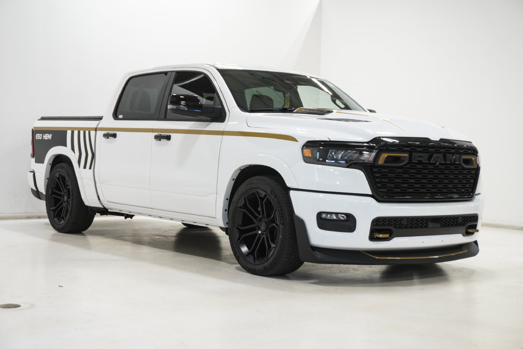 New 2026 Ram DC 650 BIG HORN CREW CAB 4X4 5'7 BOX Pickup