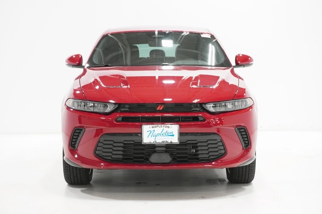 2024 Dodge Hornet R/T photo 3
