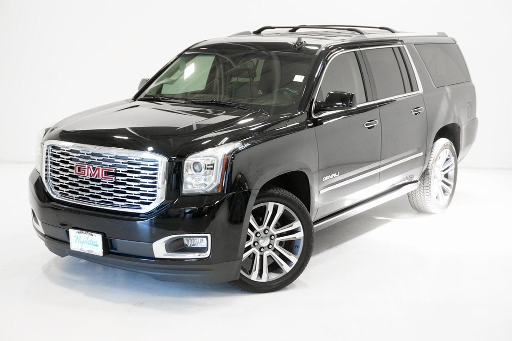 Used 2018 GMC Yukon XL Denali with VIN 1GKS2HKJ4JR289408 for sale in Arlington Heights, IL