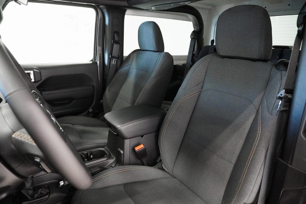 2026 Jeep Wrangler 2-Door Sport - Photo 10