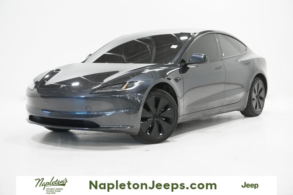 2025 Tesla Model 3 Performance's photo