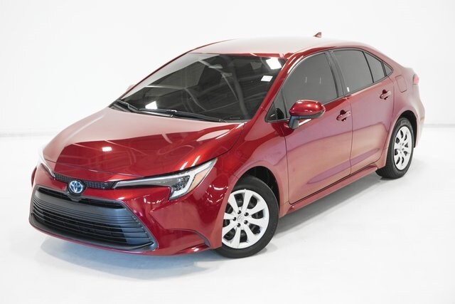 2024 Toyota Corolla Hybrid LE photo 2