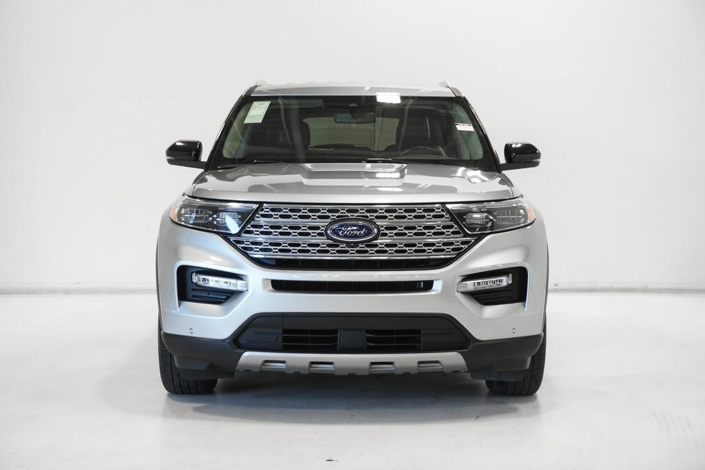 2023 Ford Explorer Limited photo 2