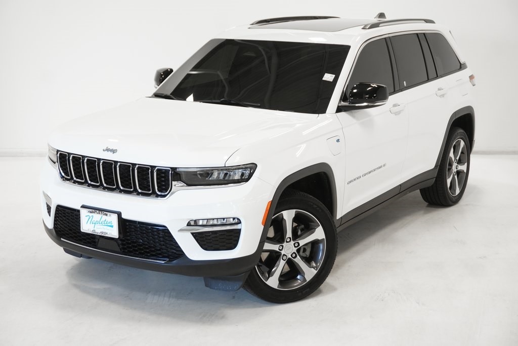 Used 2022 Jeep Grand Cherokee 4xe with VIN 1C4RJYB64N8748697 for sale in Arlington Heights, IL