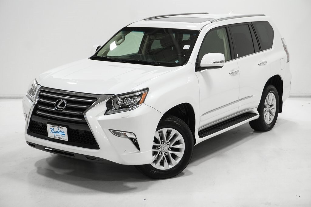 2019 Lexus GX 460 photo 2