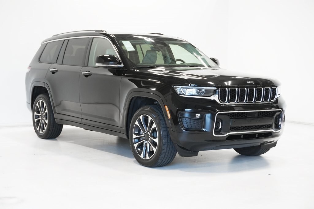 2021 Jeep Grand Cherokee Overland photo 4