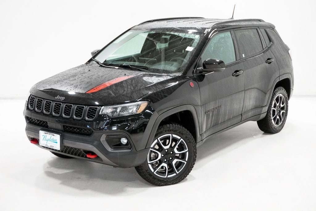 Used 2024 Jeep Compass Trailhawk SUV