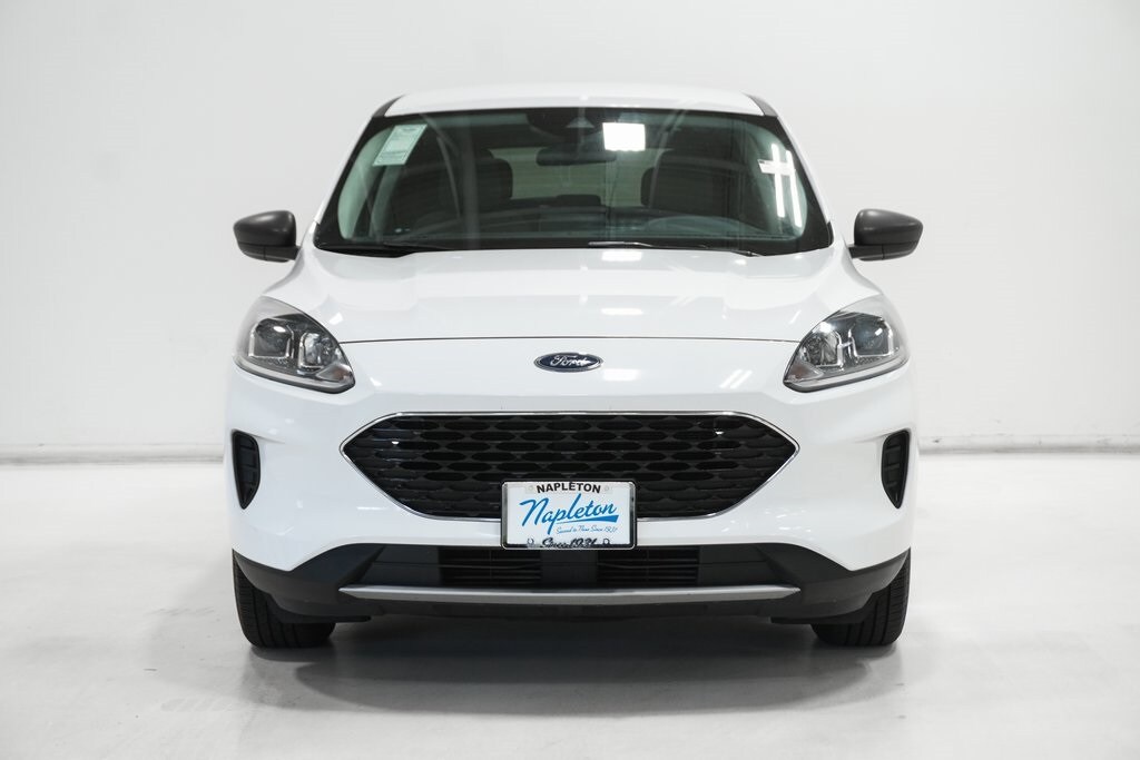 2022 Ford Escape SE photo 2