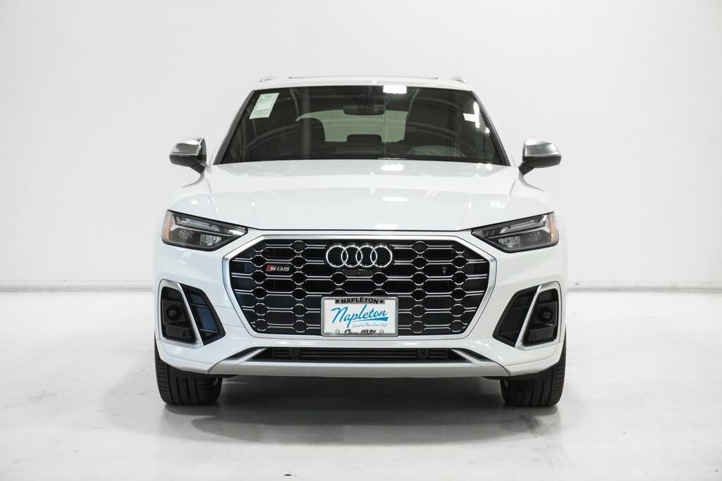 2022 Audi SQ5 Premium Plus photo 3