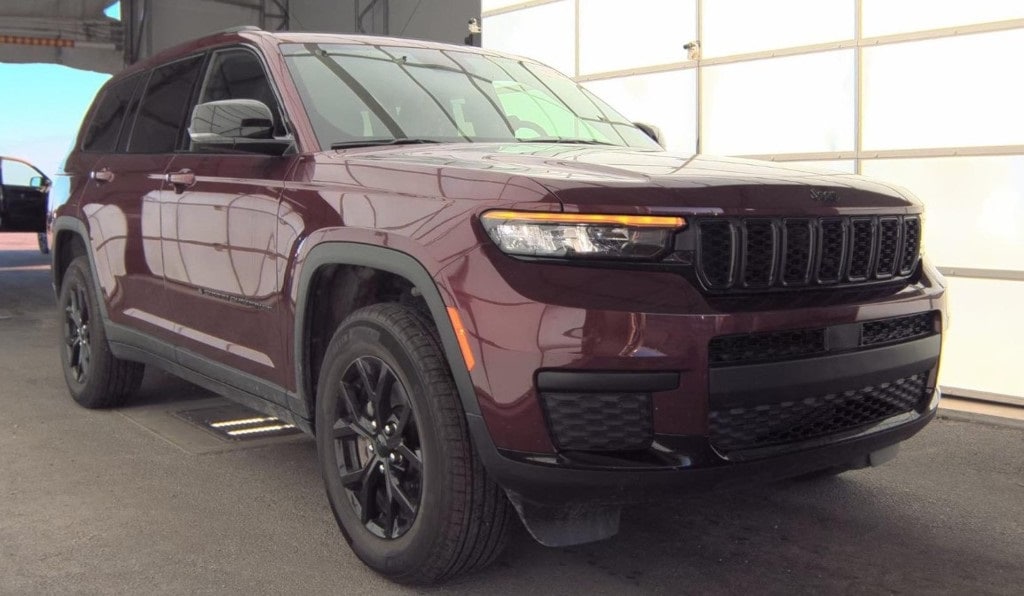 Used 2024 Jeep Grand Cherokee L Altitude SUV