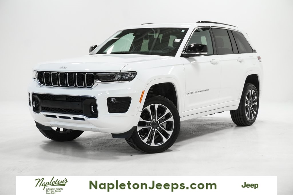2024 Jeep Grand Cherokee Overland's photo