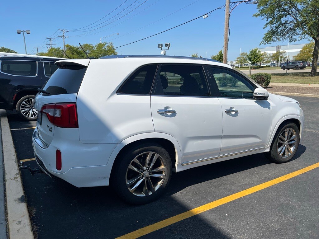 2014 Kia Sorento SX photo 2