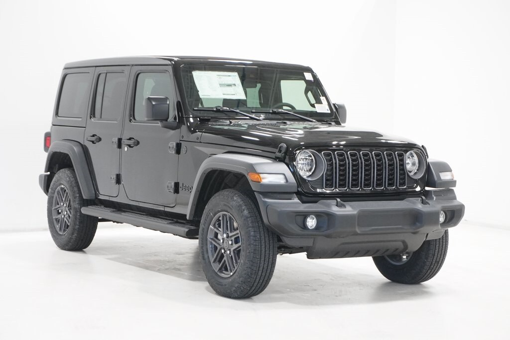 2025 Jeep Wrangler Sport S photo 4