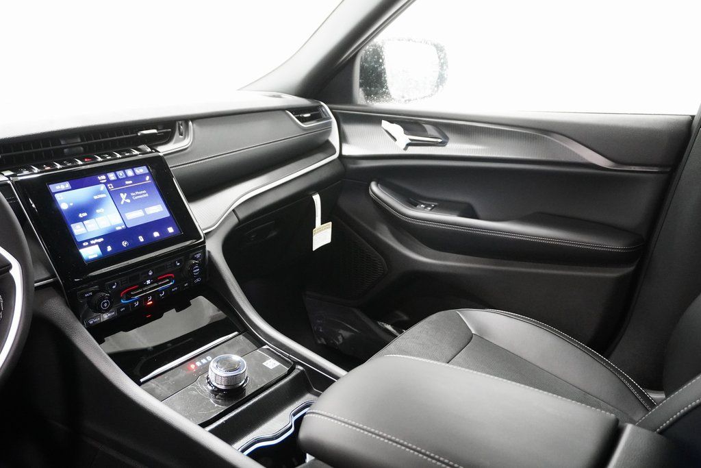 2025 Jeep Grand Cherokee L Altitude - Photo 17
