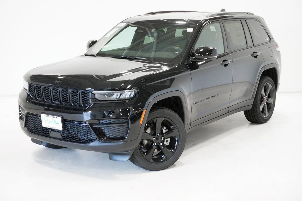 Used 2024 Jeep Grand Cherokee Altitude X SUV