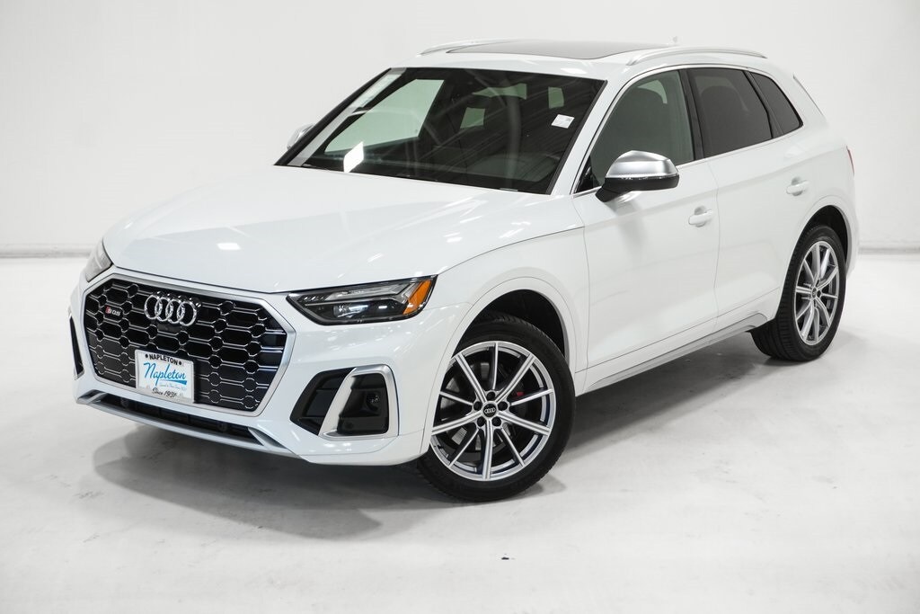 2022 Audi SQ5 Premium Plus photo 2