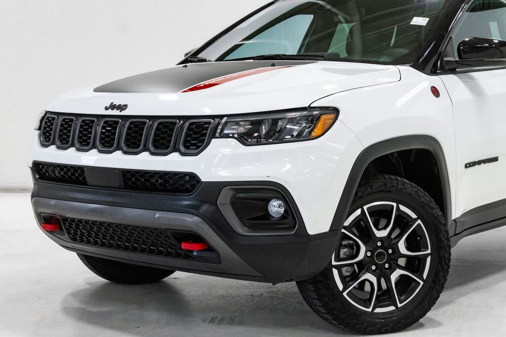 Used 2025 Jeep Compass Trailhawk SUV