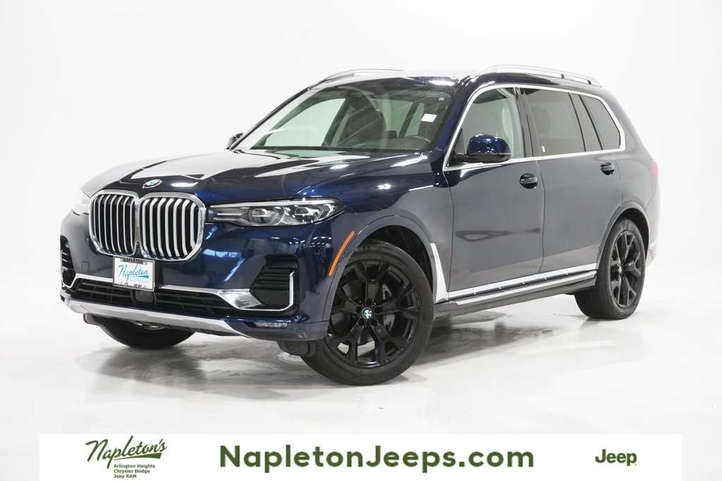 2020 BMW X7 40i's photo