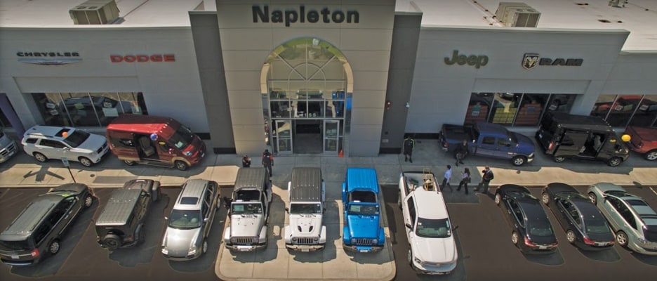 Napleton's Arlington Heights CDJR - CDJR Dealership Near Schaumburg, IL