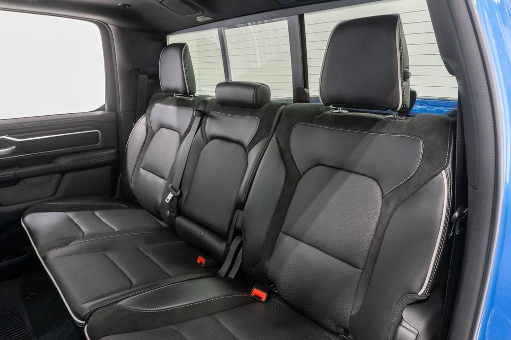 2026 RAM 1500 Laramie - Photo 24