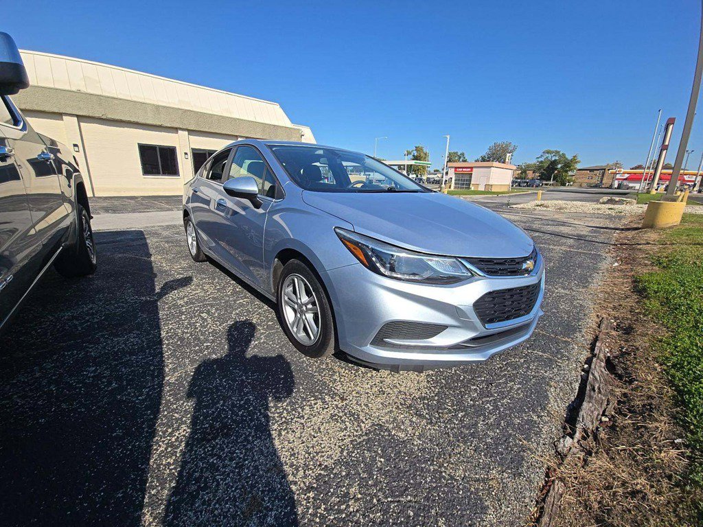 Used 2018 Chevrolet Cruze LT Sedan