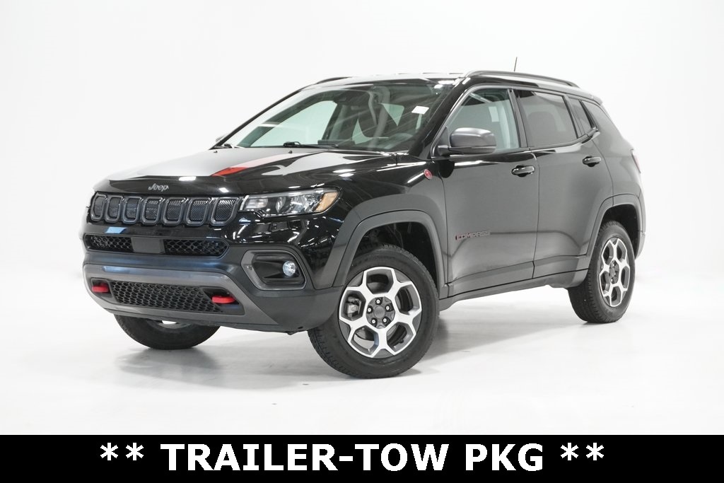 2022 Jeep Compass Trailhawk's photo