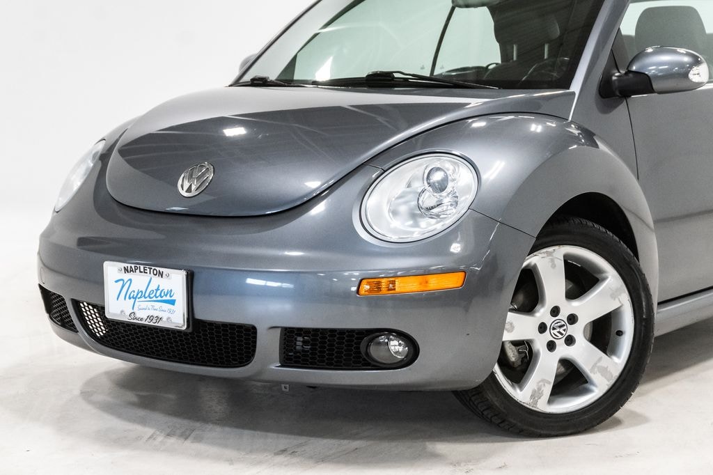 Used 2006 Volkswagen Beetle 2.5L Convertible