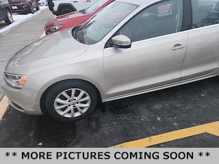 DYNAMIC_PREF_LABEL_INVENTORY_LISTING_DEFAULT_AUTO_BARGAIN_INVENTORY_LISTING1_ALTATTRIBUTEBEFORE 2014 Volkswagen Jetta 1.8T SE Sedan DYNAMIC_PREF_LABEL_INVENTORY_LISTING_DEFAULT_AUTO_BARGAIN_INVENTORY_LISTING1_ALTATTRIBUTEAFTER