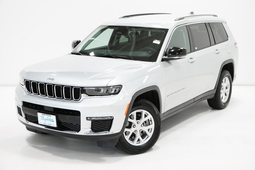 Used 2023 Jeep Grand Cherokee L Limited with VIN 1C4RJKBG9P8886387 for sale in Arlington Heights, IL