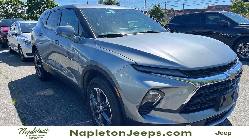 2025 Chevrolet Blazer 2.0T 2LT FWD's photo