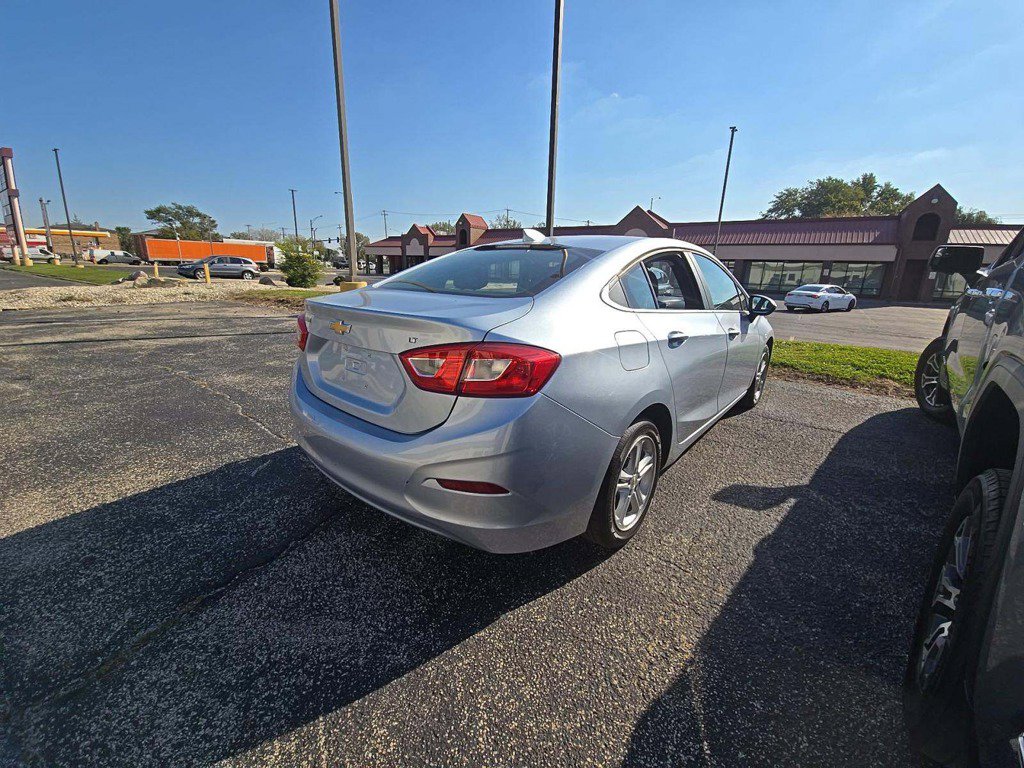 Used 2018 Chevrolet Cruze LT Sedan