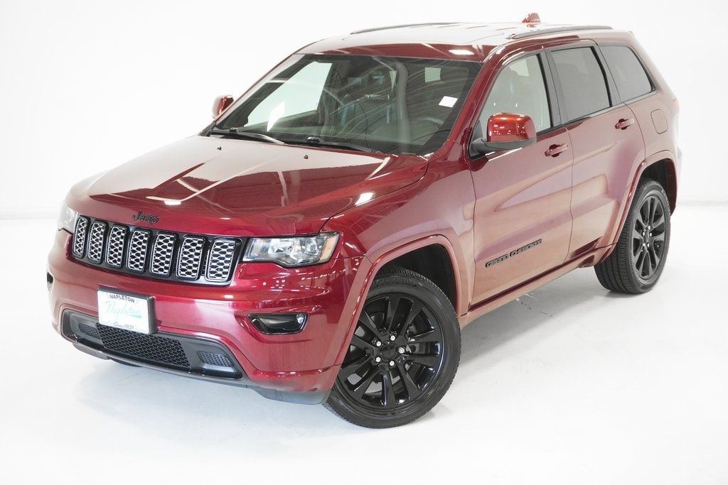 Used 2017 Jeep Grand Cherokee Altitude with VIN 1C4RJFAG9HC767049 for sale in Arlington Heights, IL