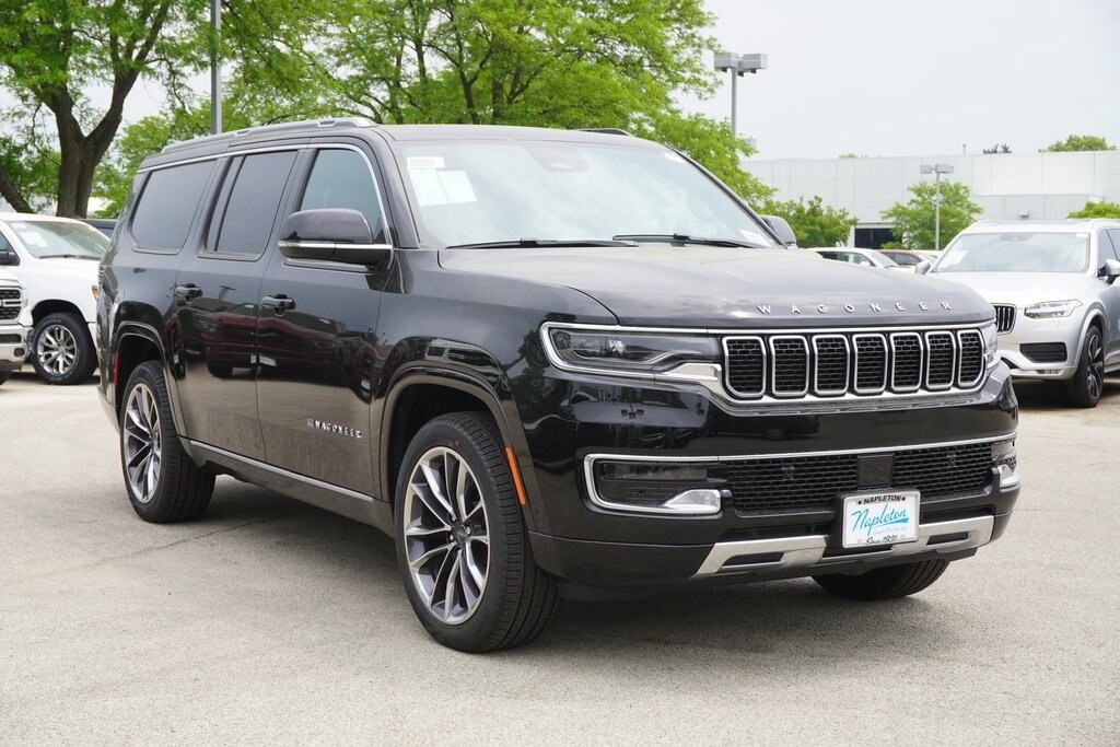 2023 Jeep Wagoneer L Series III photo 4