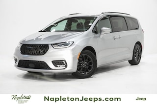 2021 Chrysler Pacifica Touring Minivan/Van