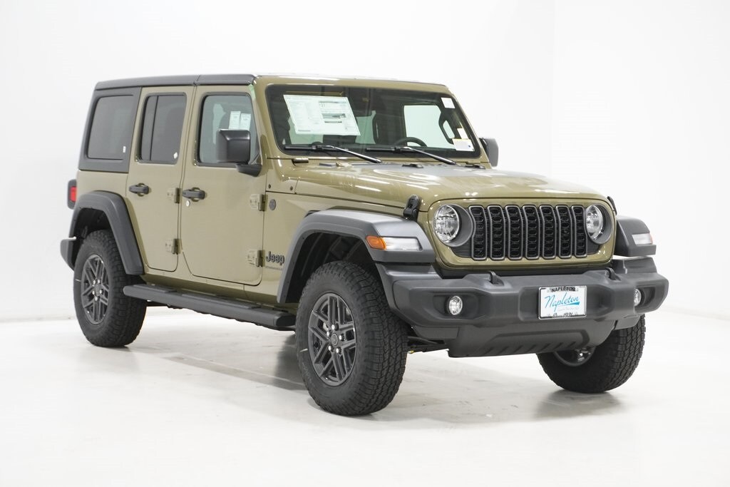 2025 Jeep Wrangler Sport S photo 4