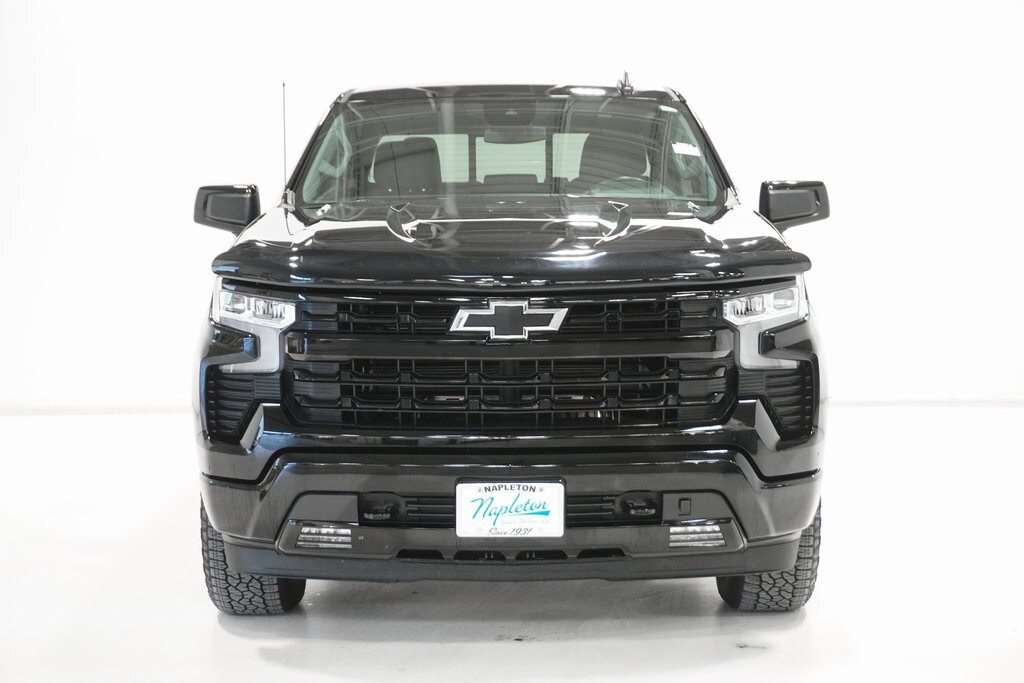2024 Chevrolet Silverado 1500 RST Z71 photo 3