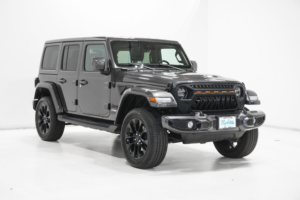 2021 Jeep Wrangler Unlimited Sahara High Altitude photo 4